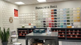 Les couleurs Farrow & Ball sont disponibles à la demande
